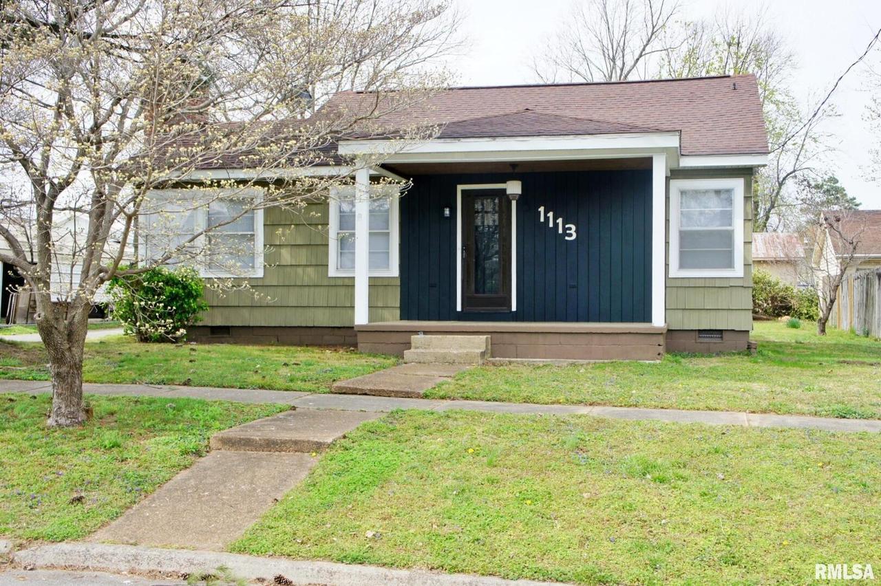 1113 Girard St., Metropolis, IL 62960