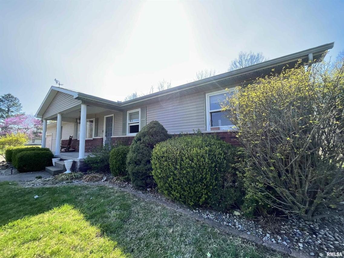 12983 Prosperity Rd., Marion, IL 62959