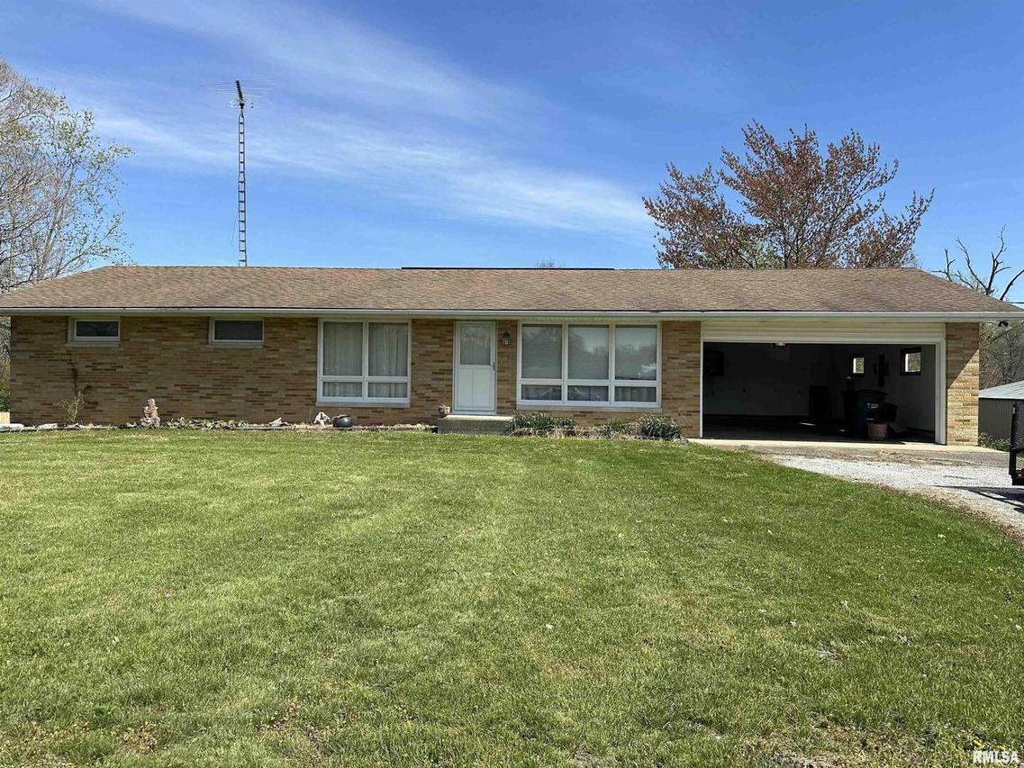 9162 Bennett Rd., Benton, IL 62812