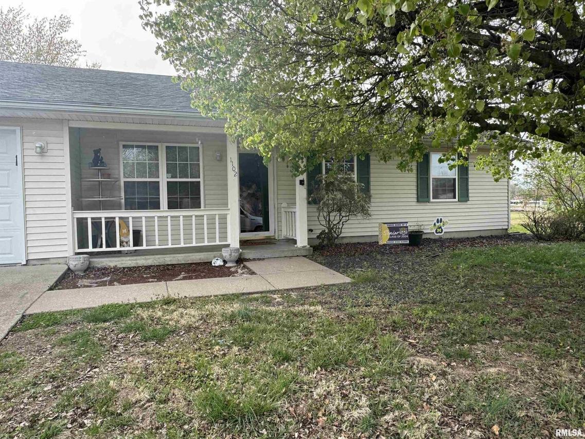 1102 Pemberton St., Marion, IL 62959