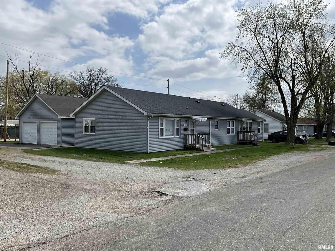 502 S Pruyn Ave., Salem, IL 62881