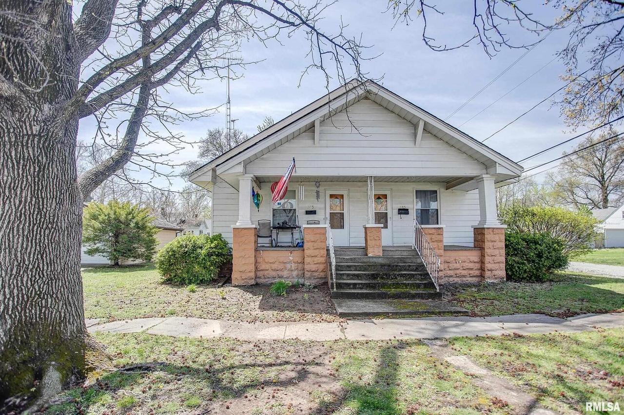 313 W 3rd St., Centralia, IL 62801