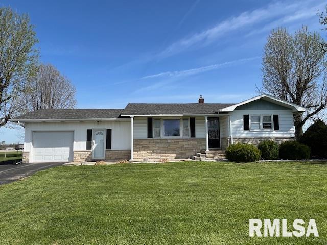 16906 Stahlhut Rd., Marion, IL 62959