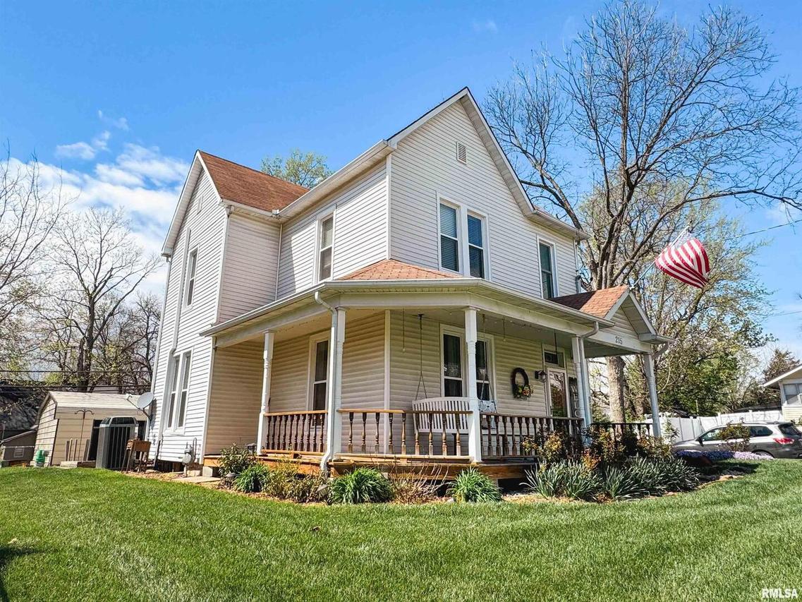 215 N Jasper St., Jonesboro, IL 62952