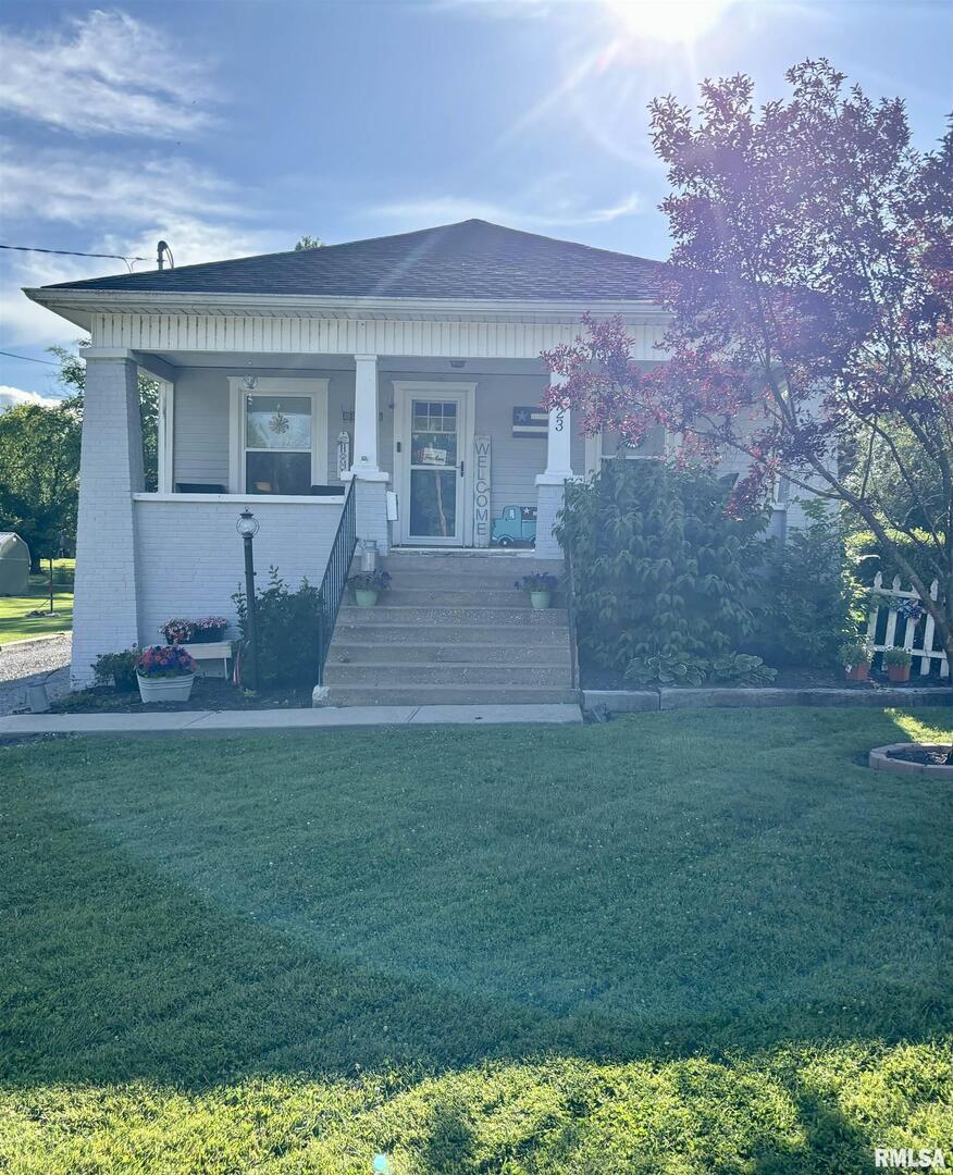 723 N Washington St., Duquoin, IL 62832