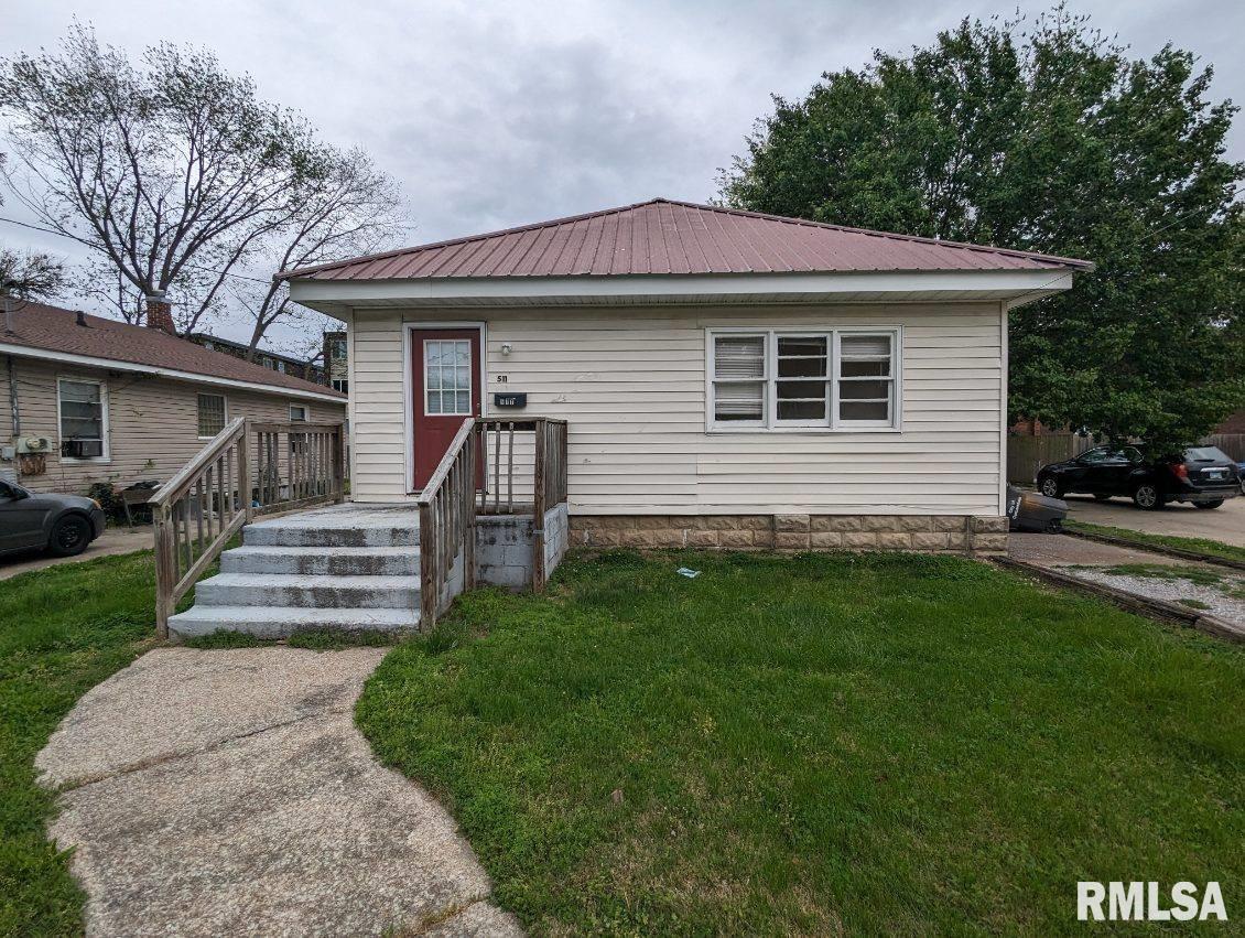 511 S Hays Ave., Carbondale, IL 62901