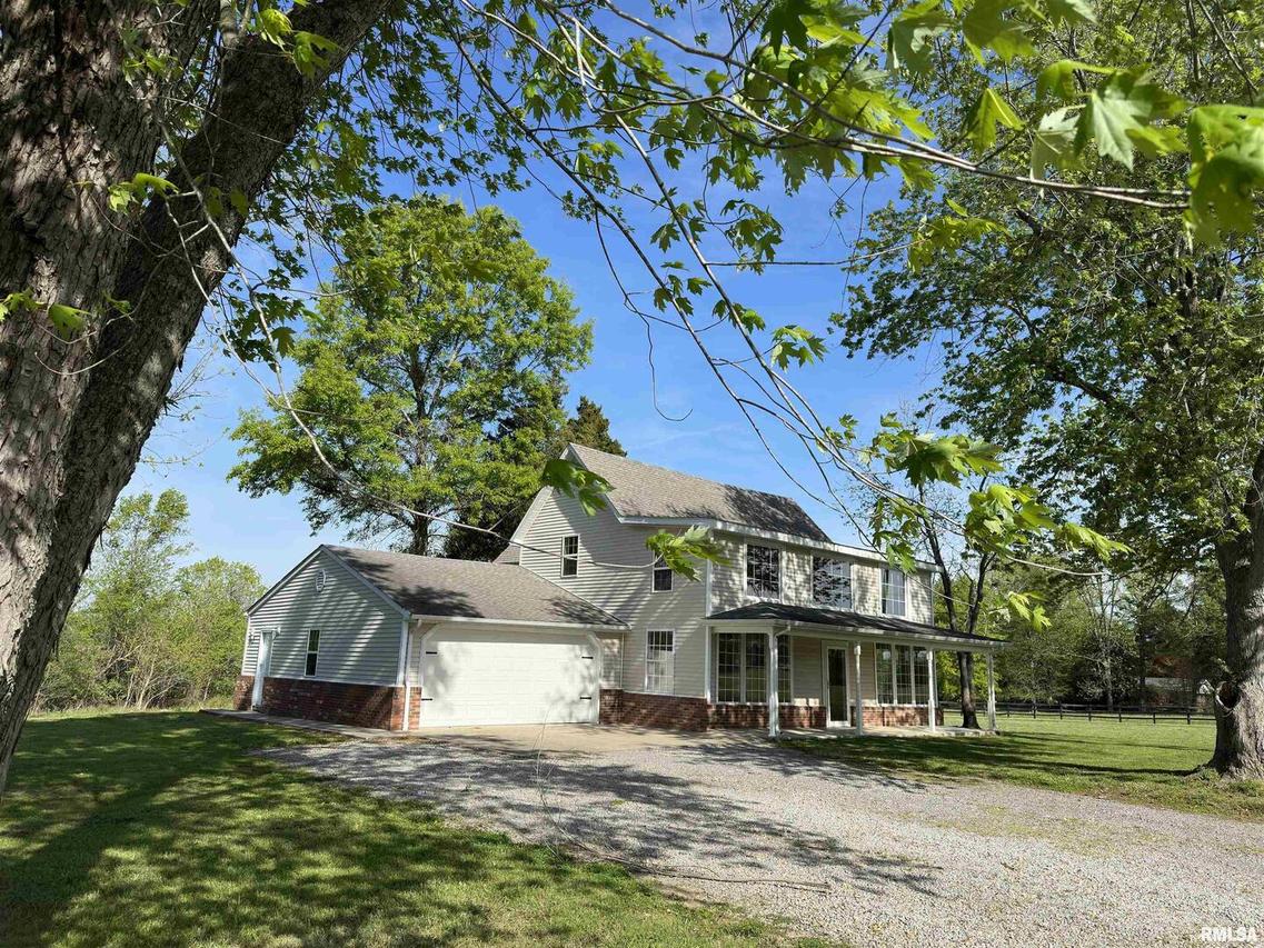 17993 Monroe Rd., Johnston City, IL 62896