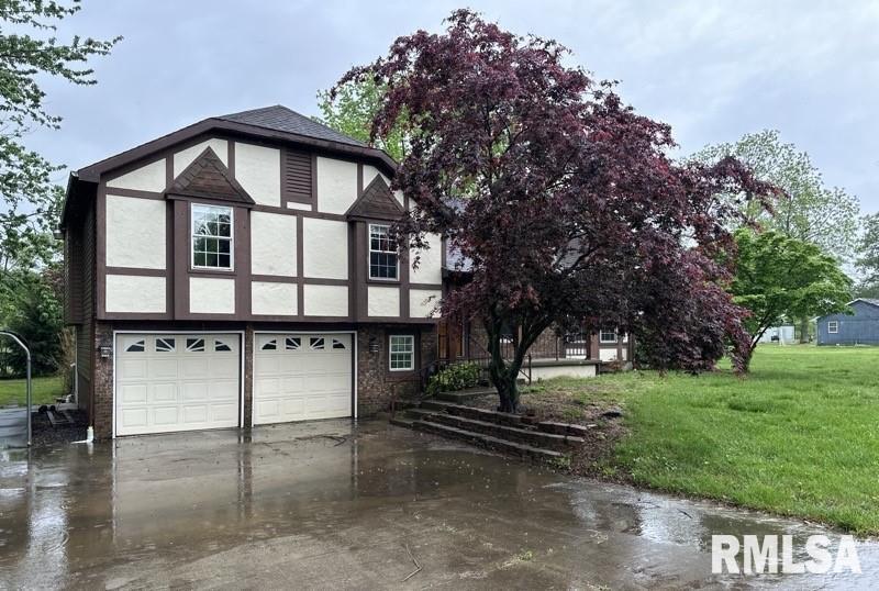 4920 Cross Rd., Salem, IL 62881