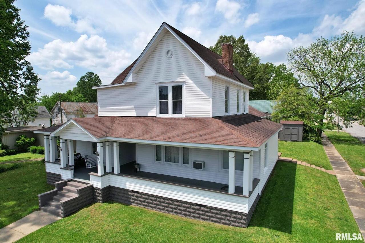621 Girard St., Metropolis, IL 62960