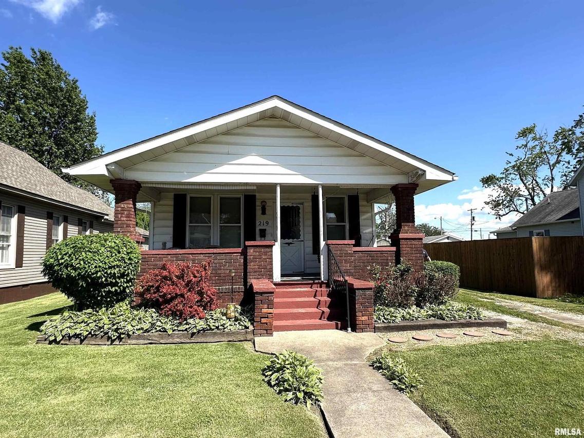 219 N Cherry St., Centralia, IL 62801
