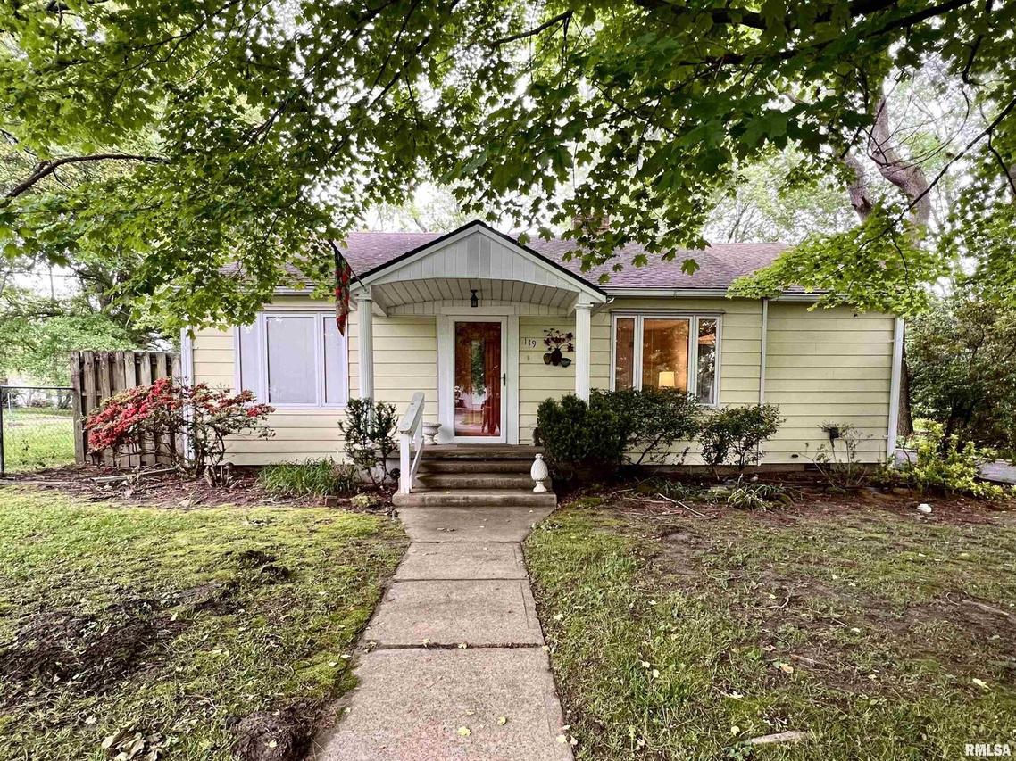 119 N Sims St., Royalton, IL 62983