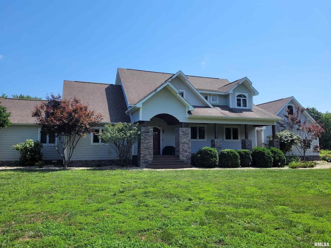 13036 Benton Camp Rd., Benton, IL 62812