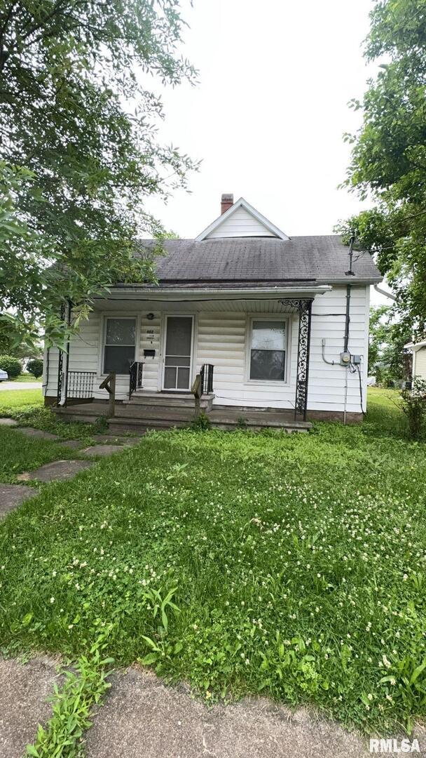 402 W Ernestine Ave., Christopher, IL 62822