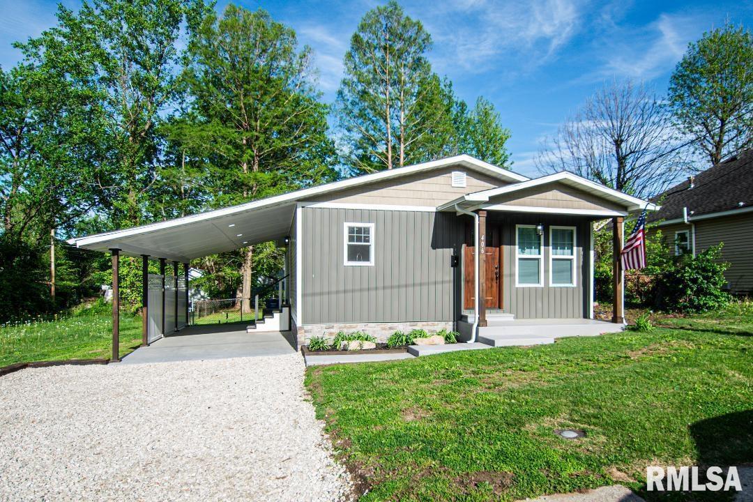 406 N Cochran St., West Frankfort, IL 62896