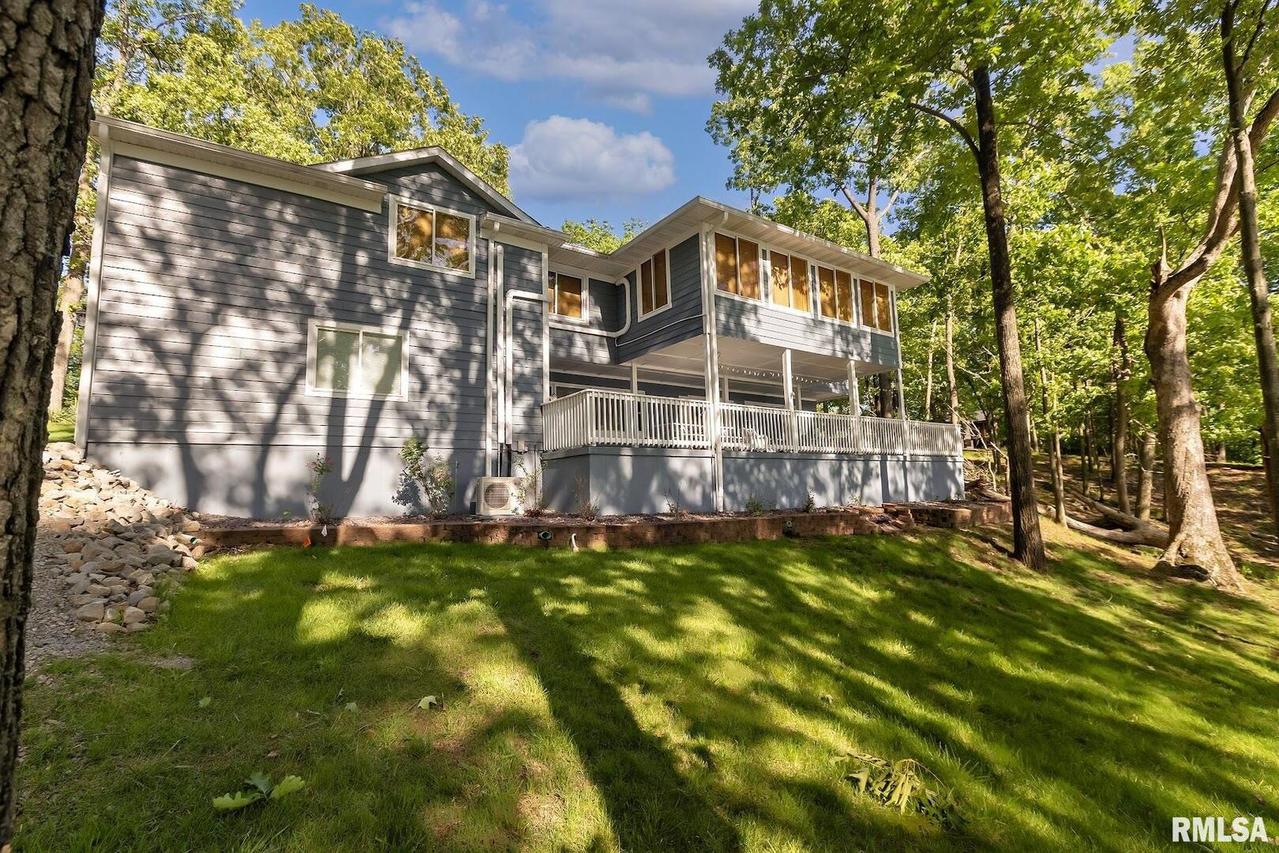 640 Lakeview Dr., Creal Springs, IL 62922