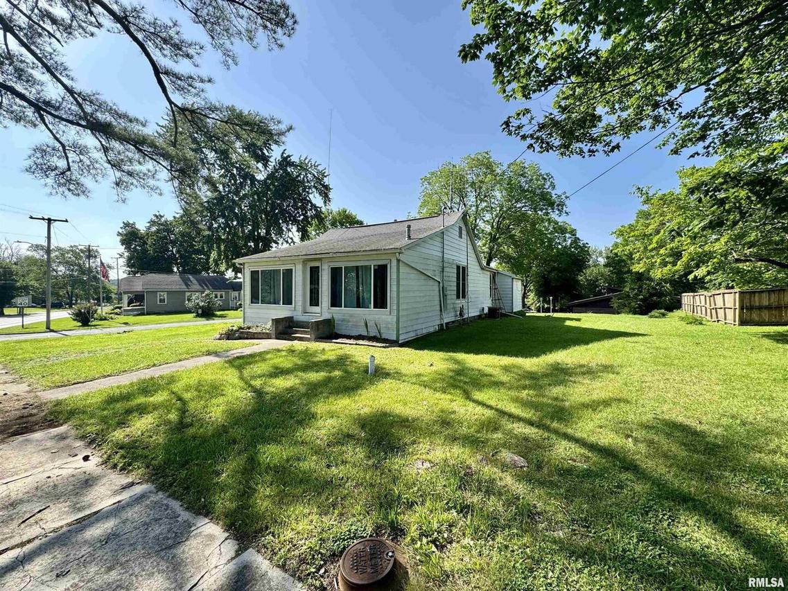 111 Willards Ferry Rd., Jonesboro, IL 62952