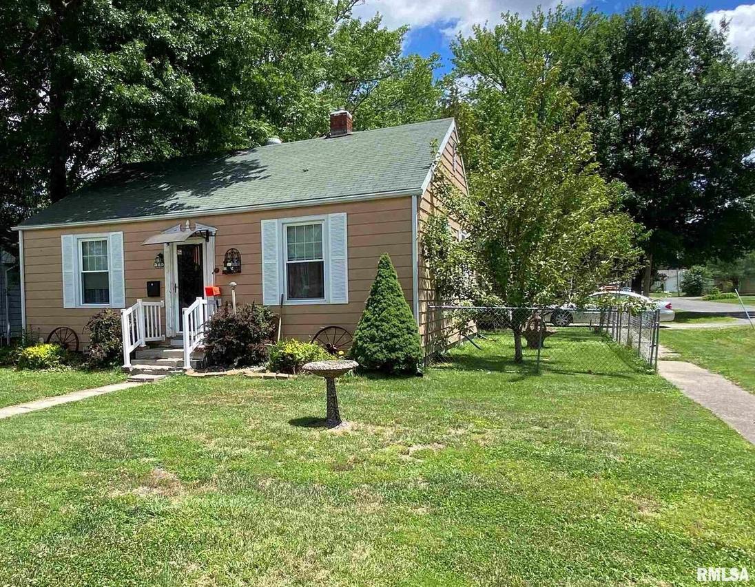325 S Perrine Ave., Centralia, IL 62801
