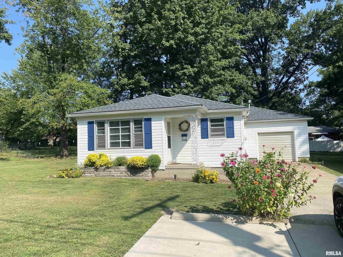 2428 Cherry St., Mt Vernon, IL 62864