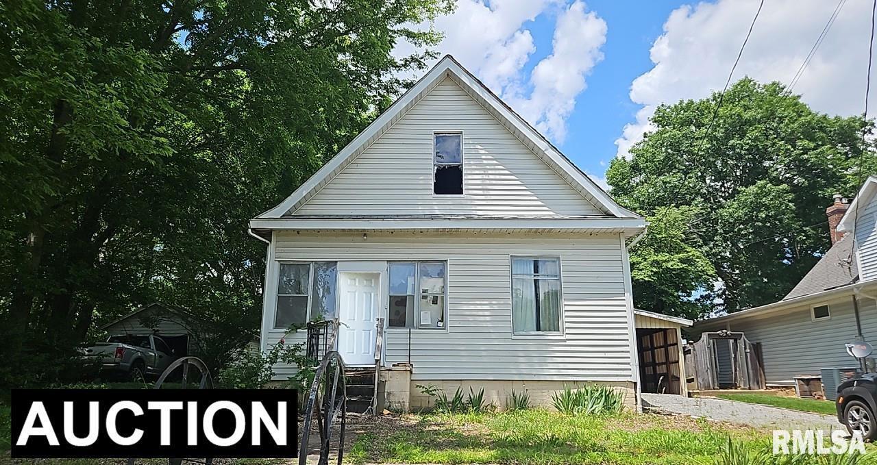 217 N Columbus St., Golconda, IL 62938