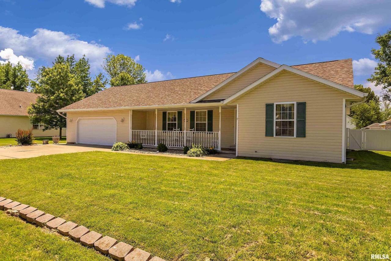 308 Forest Park Dr., Herrin, IL 62948