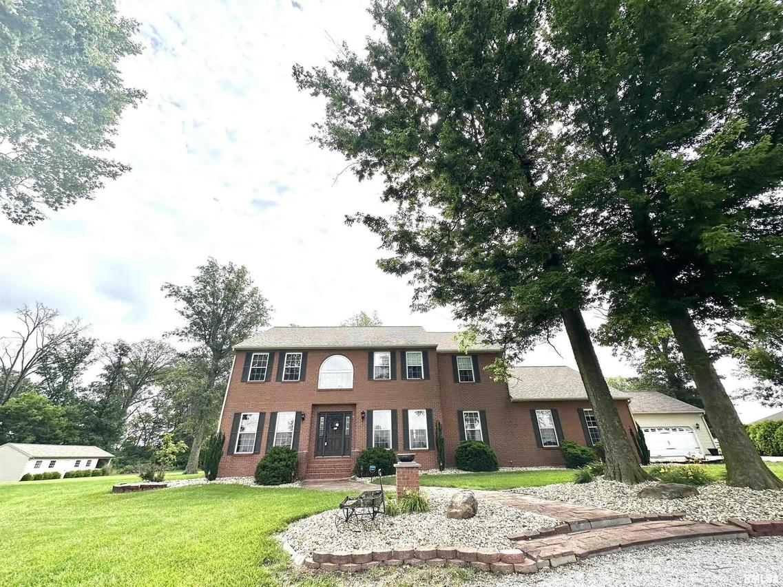 178 E Mernor Rd., Centralia, IL 62801