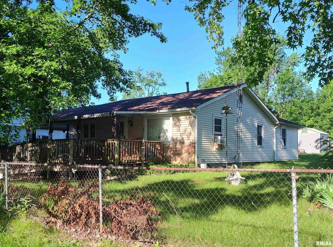 504 N Oak St., Mcleansboro, IL 62859