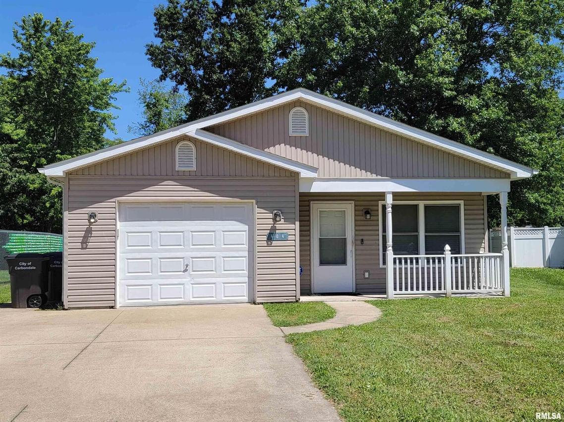404 Palm St., Carbondale, IL 62901