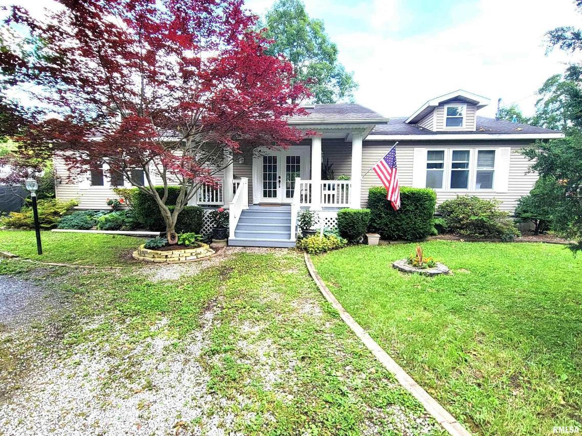 386 Geiger Ln., Xenia, IL 62899