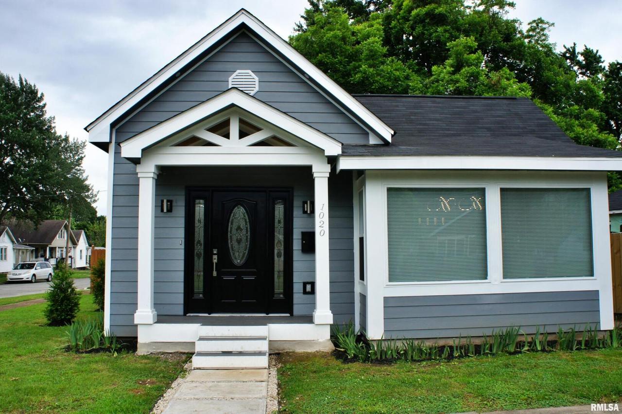 1020 Ferry St., Metropolis, IL 62960