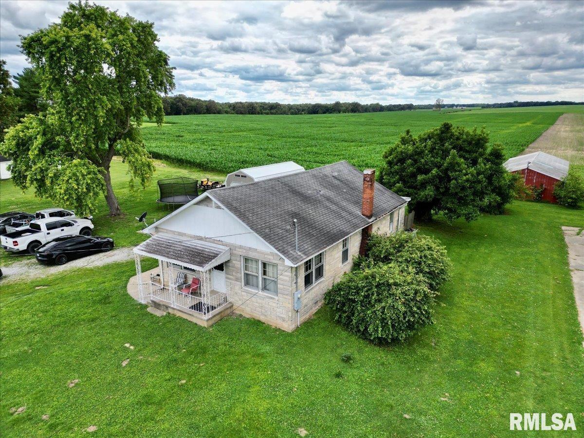 753 N Mill St., Carrier Mills, IL 62917