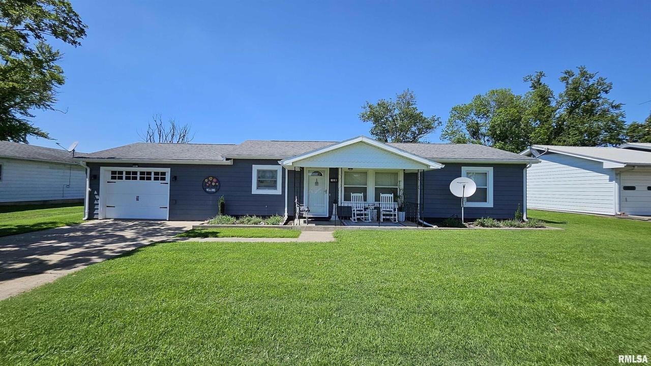108 Park Dr., Mcclure, IL 62957