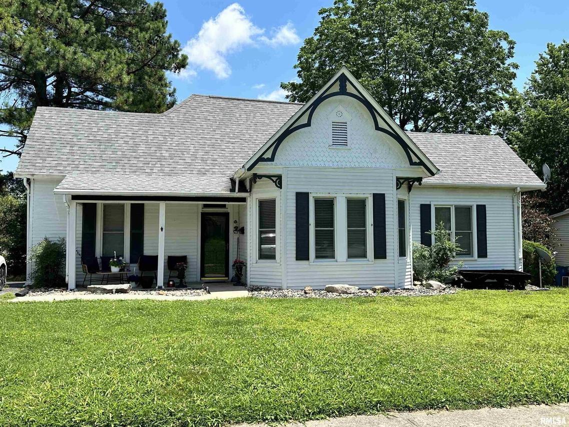 408 W Spring St., Anna, IL 62906