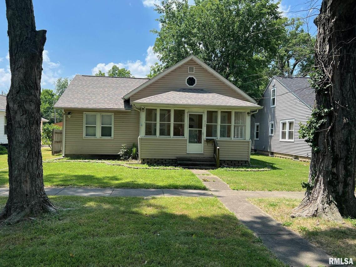 628 S Sycamore St., Centralia, IL 62801