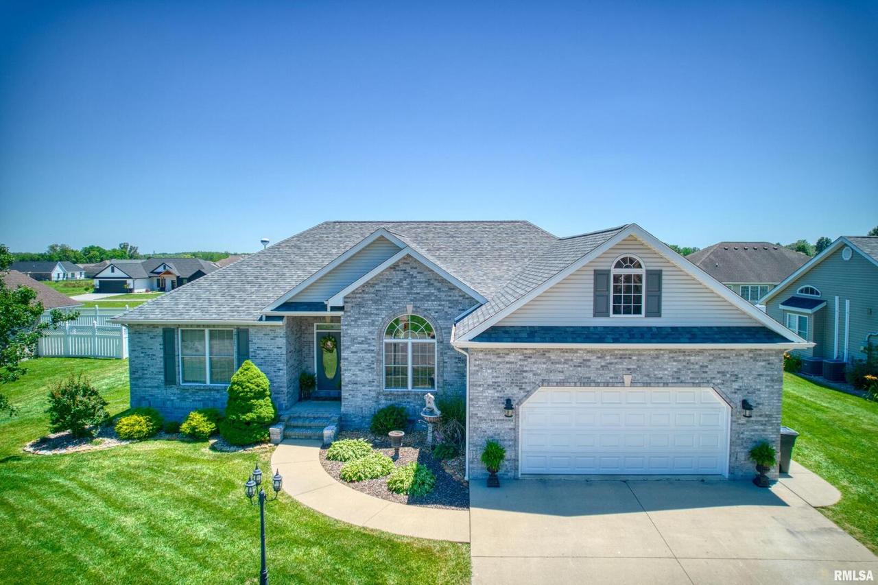 1105 Daybreak Dr., Marion, IL 62959