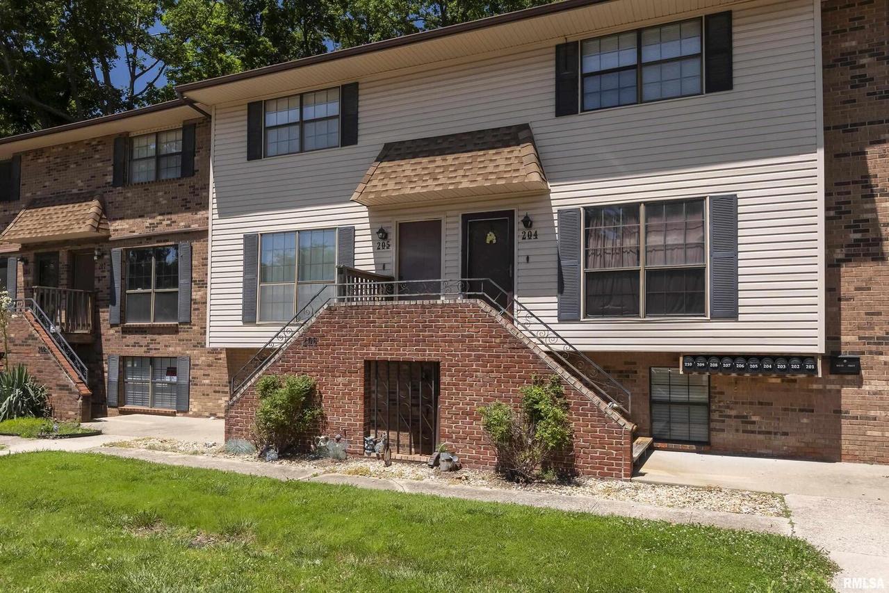 205 Halia Crest, Mt Vernon, IL 62864