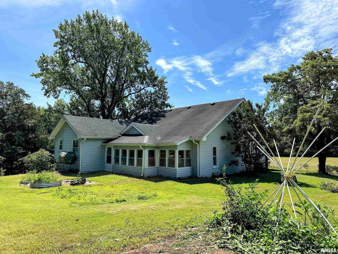 16178 Lake Of Egypt Rd., Creal Springs, IL 62922