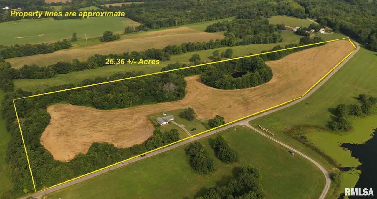 635 Tall Tree Lake Rd., Vienna, IL 62995