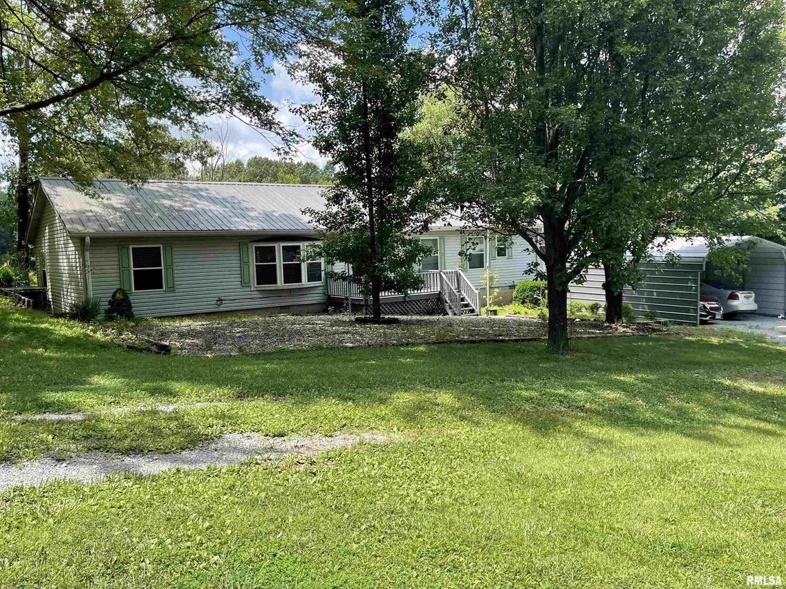 8957 Grassy Rd., Marion, IL 62959