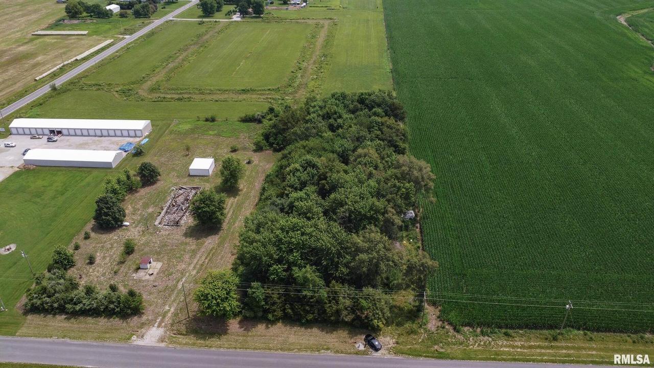 21838 N Emerald Rd., Keyesport, IL 62253