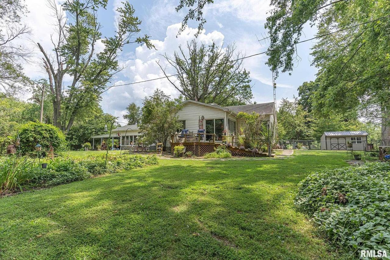 3045 Airport Rd., Centralia, IL 62801