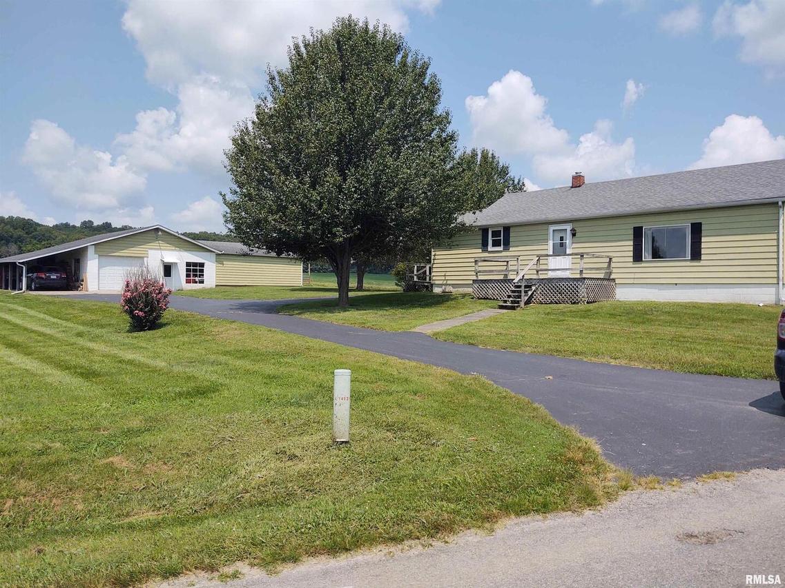 785 Mount Zion Rd., Vienna, IL 62995