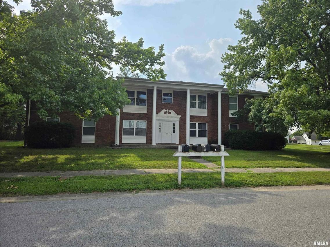 414 N Beadle Dr., Carbondale, IL 62901