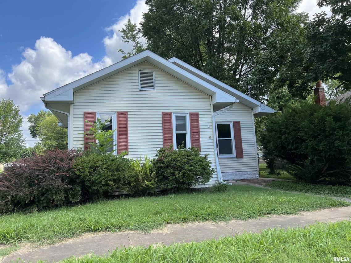 2044 Gartside St., Murphysboro, IL 62966