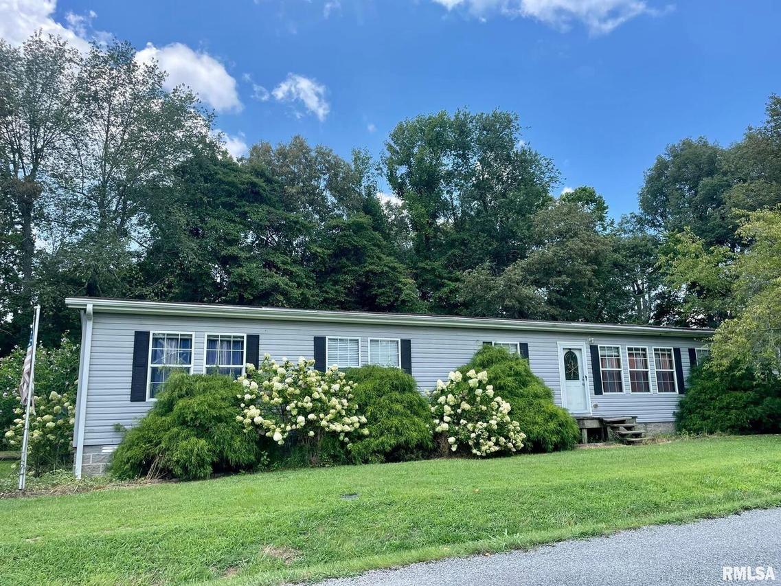 5773 Kommer Rd., Metropolis, IL 62960