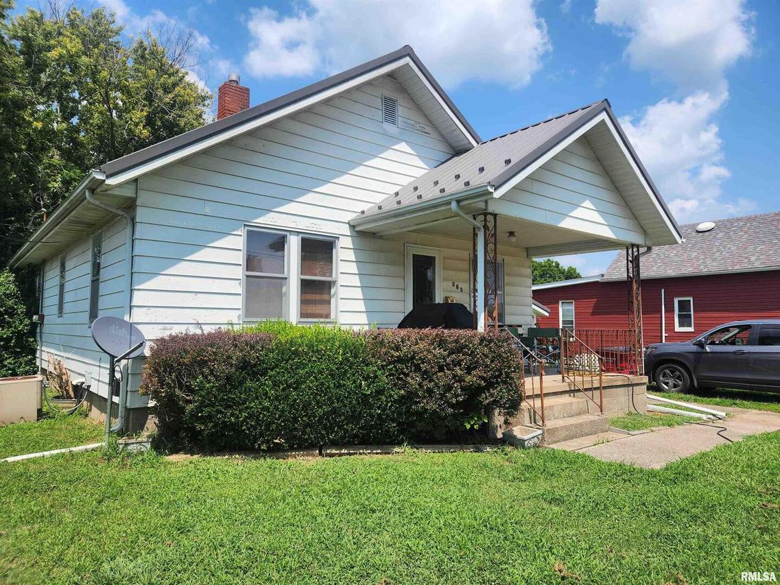 203 W Kaskaskia St., Pinckneyville, IL 62274