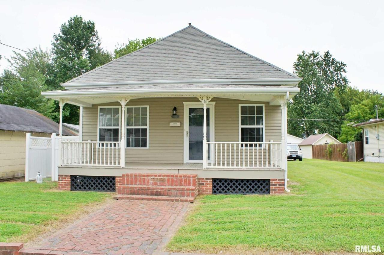 410 E 12th St., Metropolis, IL 62960