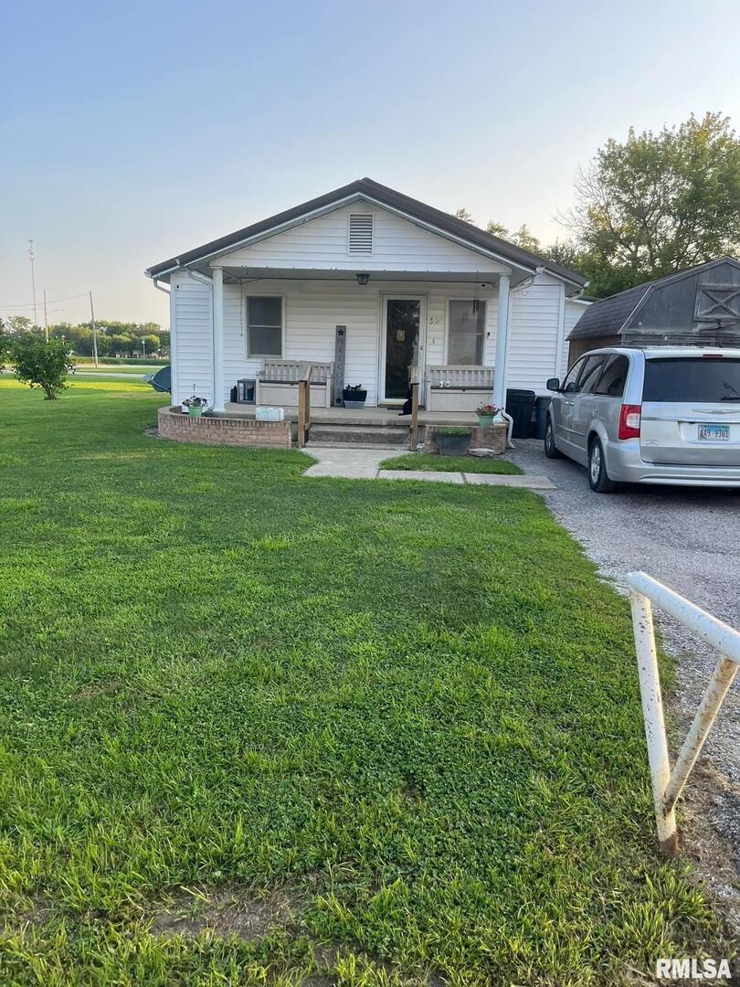 308 W Jefferson St., Patoka, IL 62875