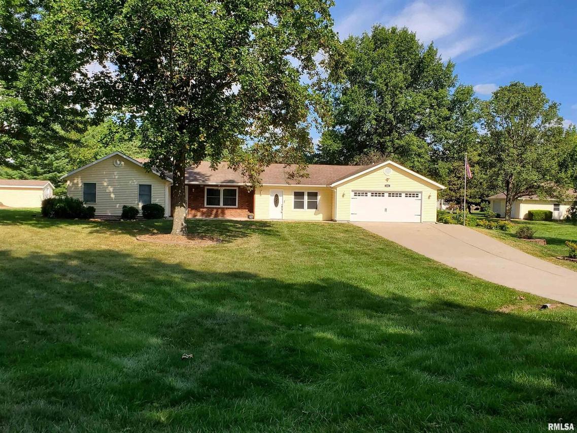 101 Smith Dr., Desoto, IL 62924