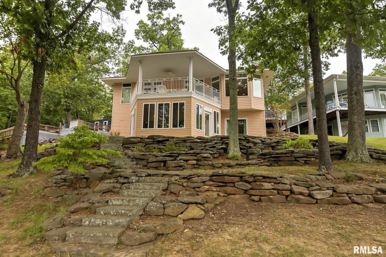 2452 Egyptian Hills Dr., Creal Springs, IL 62922