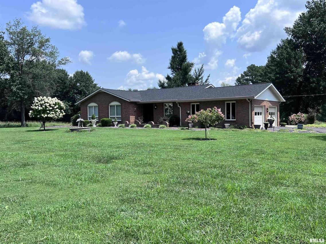 3 Brock Ln., Murphysboro, IL 62966